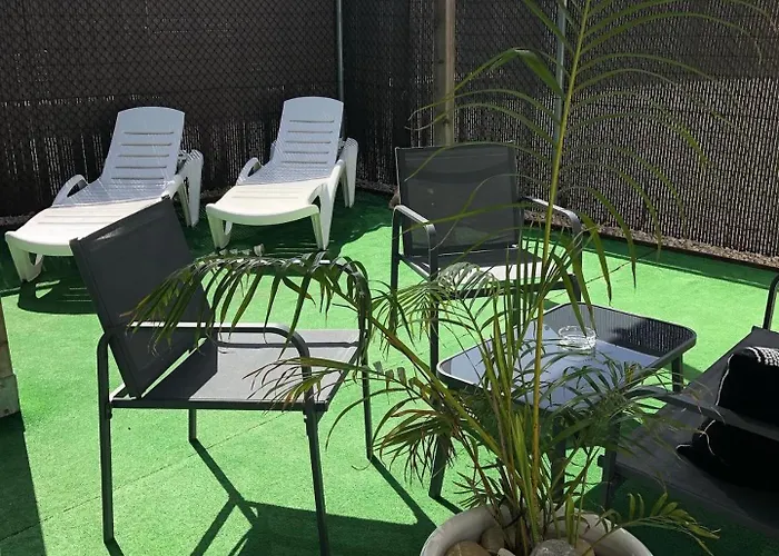 منزل ريفي Abril 1 Piscina Compartida كونيل ذي لا فرونتيرا